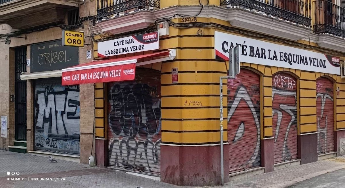 Cafeteria La Esquina Veloz